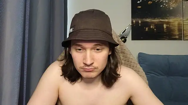 Snapshot of MoreRealAlex chatting on 05-06-26, 01:48 MoreRealAlex online show from 05-06-26, 01:48