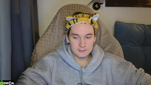 MoreRealAlex online show from 04-19-26, 06:10