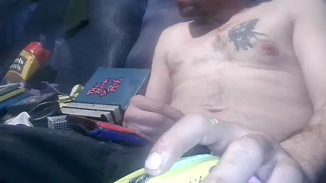 robeaulieu02 online show from 02-26-25, 09:12