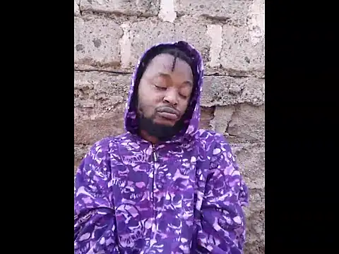 Freaky Vannahs online show from 02-11-26, 05:51