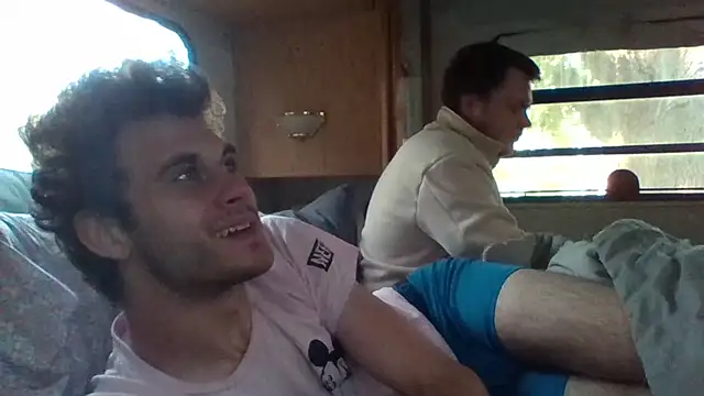 Deafguyproud69 online show from 09-10-25, 06:18