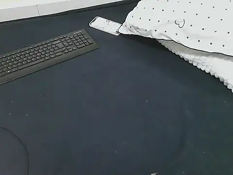 lella-0 online show from 03-20-26, 01:12