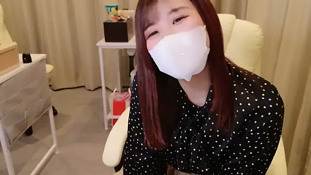 Snapshot of ManaMi-maru chatting on 02-02-25, 11:40 ManaMi-maru online show from 02-02-25, 11:40