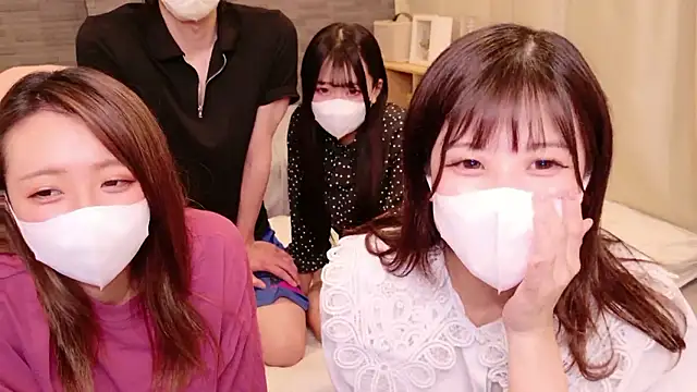 Snapshot of ManaMi-maru chatting on 09-11-25, 11:54 ManaMi-maru online show from 09-11-25, 11:54