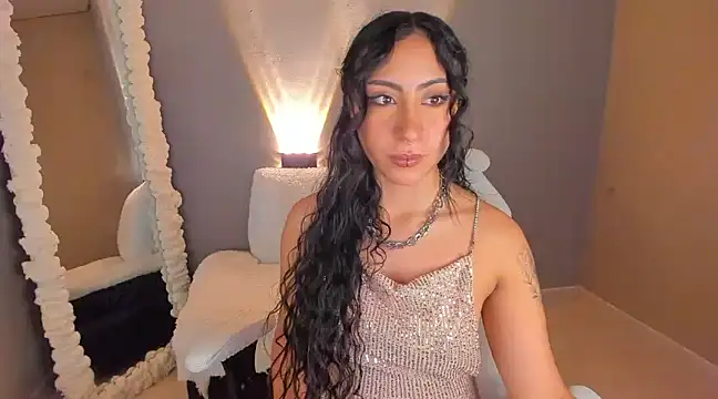amber curly online show from 01-23-25, 02:07