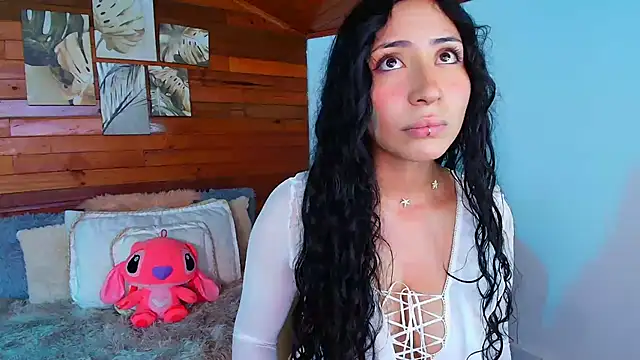 amber curly online show from 09-19-25, 10:25