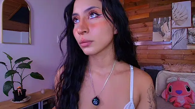 amber curly online show from 07-15-26, 09:44