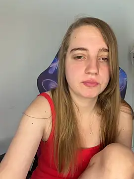 Snapshot of EvieRoseex chatting on 07-06-26, 05:04 EvieRoseex online show from 07-06-26, 05:04
