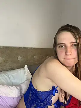 Snapshot of EvieRoseex chatting on 06-06-26, 03:50 EvieRoseex online show from 06-06-26, 03:50