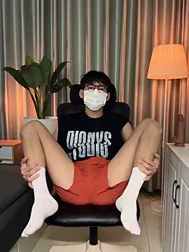 MinhTuanLive online show from 05-10-26, 11:03