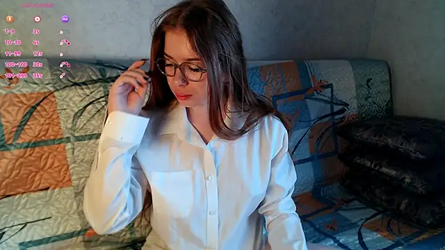 Snapshot of KatalinaAmore chatting on 02-13-26, 05:13 KatalinaAmore online show from 02-13-26, 05:13