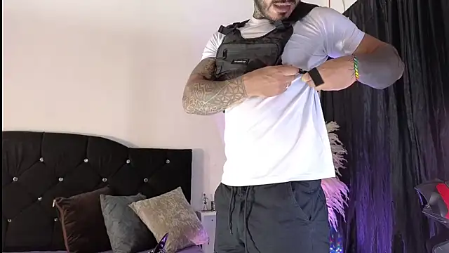 john cartter1 online show from 10-30-25, 11:08