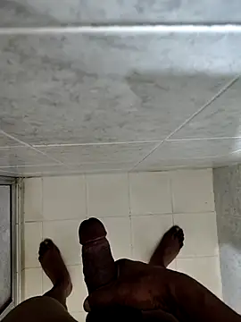 Snapshot of Negrotnt11 chatting on 01-18-26, 02:53 Negrotnt11 online show from 01-18-26, 02:53