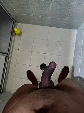 Snapshot of Negrotnt11 chatting on 11-06-25, 01:09 Negrotnt11 online show from 11-06-25, 01:09