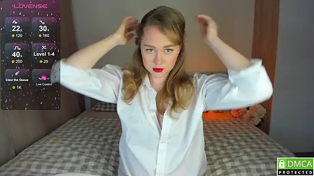 Snapshot of TheVanessaMaes chatting on 02-10-25, 10:40 TheVanessaMaes online show from 02-10-25, 10:40