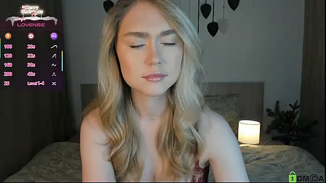 TheVanessaMaes online show from 12-23-25, 03:06