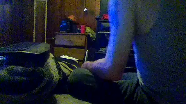 Snapshot of ryan100craige chatting on 05-01-26, 01:54 ryan100craige online show from 05-01-26, 01:54