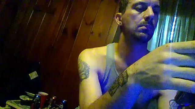 Snapshot of ryan100craige chatting on 06-01-26, 12:00 ryan100craige online show from 06-01-26, 12:00