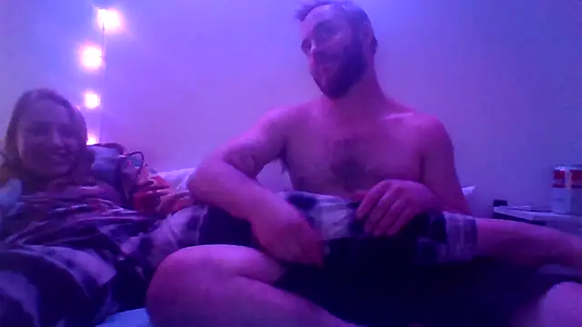 Juicelip online show from 12-14-25, 08:42