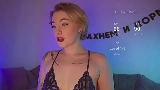 Snapshot of kris69kiss chatting on 03-17-25, 06:42 kris69kiss online show from 03-17-25, 06:42