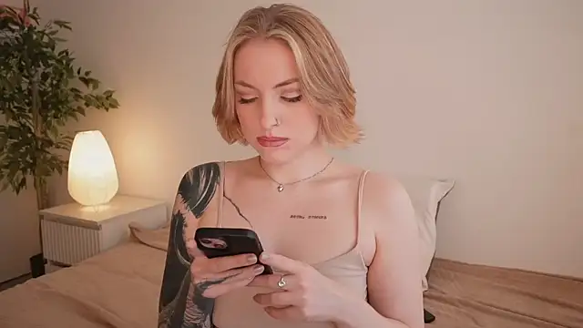 kris69kiss online show from 04-10-26, 01:40