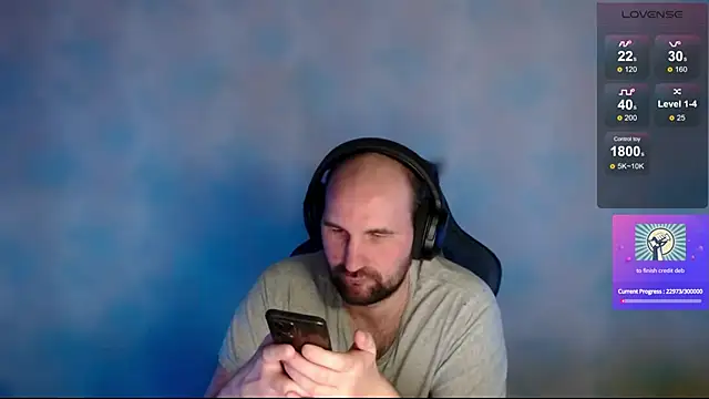 Snapshot of Popadosik_Mod chatting on 03-16-25, 01:38 Popadosik Mod online show from 03-16-25, 01:38
