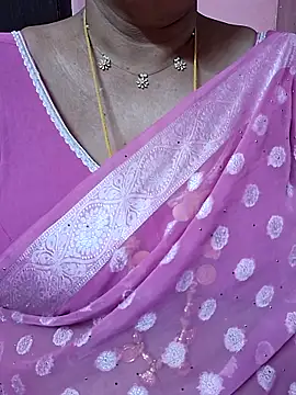 Snapshot of ananya956 chatting on 06-07-26, 12:27 ananya956 online show from 06-07-26, 12:27