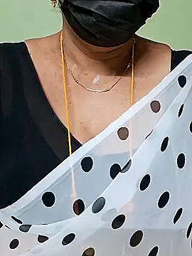 ananya956 online show from 03-18-25, 04:28