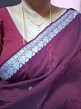 Snapshot of ananya956 chatting on 06-29-26, 08:30 ananya956 online show from 06-29-26, 08:30