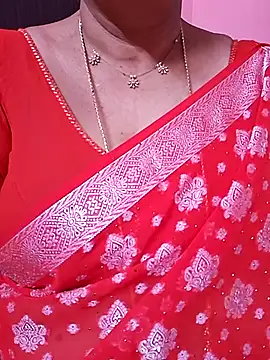 Snapshot of ananya956 chatting on 07-10-26, 04:34 ananya956 online show from 07-10-26, 04:34