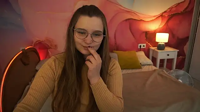 MagicPeachh  online show from 09-29-25, 12:55