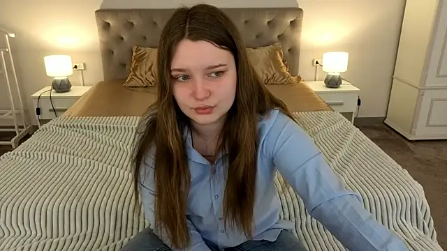 MagicPeachh  online show from 04-01-26, 06:15