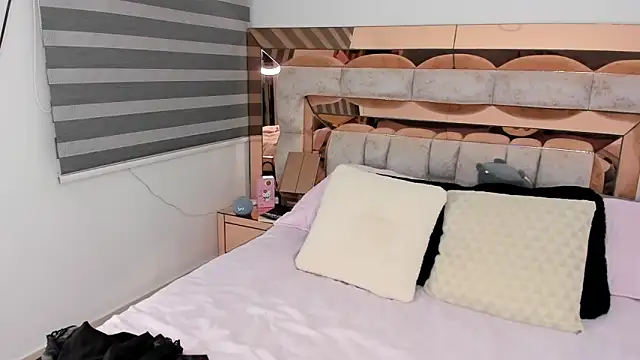 CamiiLovers online show from 09-11-25, 12:43