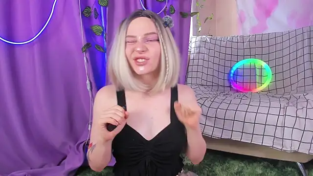 Lexy Lovy online show from 09-17-25, 06:59