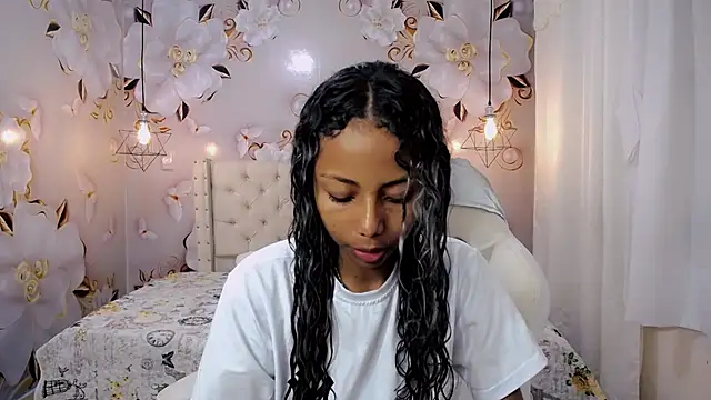 Snapshot of jasmin_brunette_ chatting on 01-31-25, 01:34 jasmin brunette online show from 01-31-25, 01:34