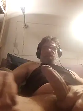 Snapshot of felice66 chatting on 02-19-25, 10:31 felice66 online show from 02-19-25, 10:31