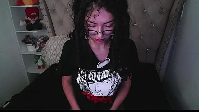 CherieCurl online show from 09-28-25, 05:20