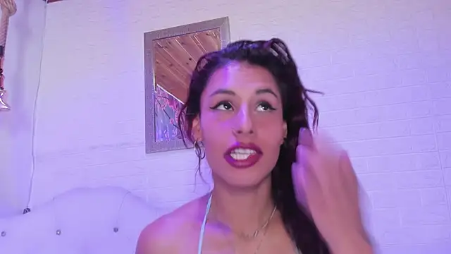 Snapshot of Malory_Cortez chatting on 03-21-25, 06:27 Malory Cortez online show from 03-21-25, 06:27