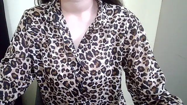 Snapshot of Xingfei chatting on 03-10-25, 08:12 Xingfei online show from 03-10-25, 08:12