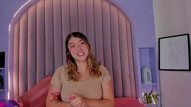 LilithSmith  online show from 11-29-25, 11:43