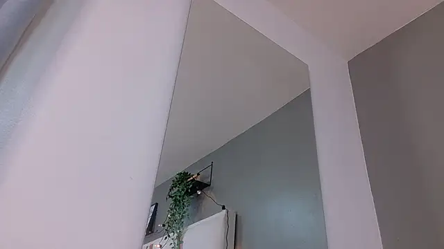 LilithSmith  online show from 10-21-25, 11:09