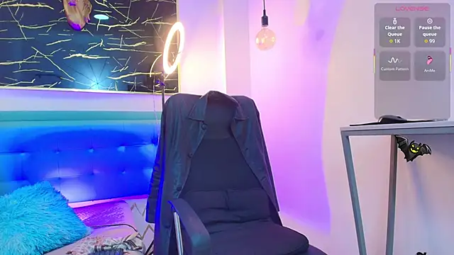 Bella salvatore online show from 11-28-25, 09:26