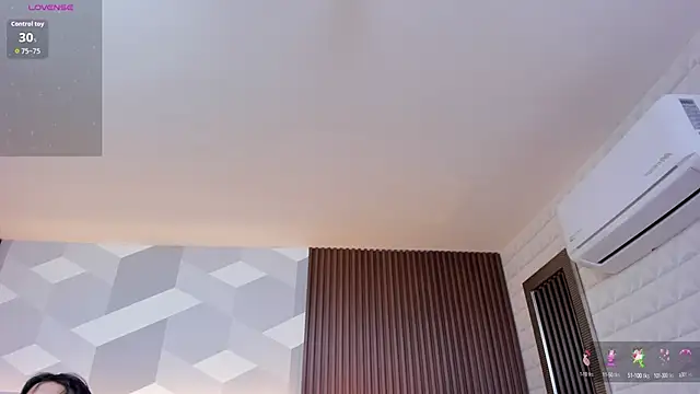 Snapshot of Marge_lasander chatting on 09-11-25, 01:27 Marge lasander online show from 09-11-25, 01:27