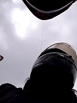 taaylor33 online show from 12-18-25, 06:12