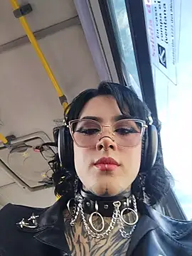 taaylor33 online show from 03-11-26, 08:36