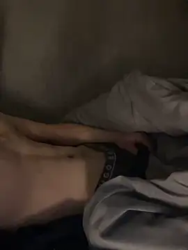 teenboy2737 online show from 02-10-26, 12:42