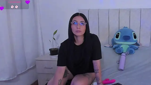 anny roberts online show from 11-21-25, 10:20