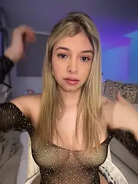 Snapshot of carolina__star chatting on 06-20-26, 03:00 carolina star online show from 06-20-26, 03:00