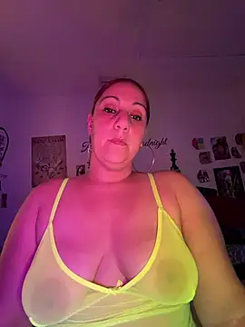 DeeLight124 online show from 07-10-26, 04:12