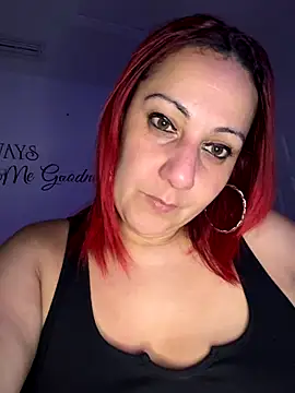 Snapshot of DeeLight124 chatting on 10-10-25, 06:36 DeeLight124 online show from 10-10-25, 06:36